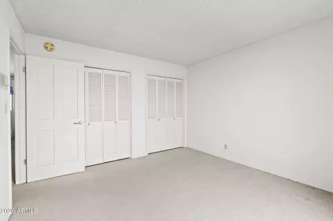 Bedroom - 114 E San Miguel Ave, Phoenix, AZ 85012 photo 2 of 4