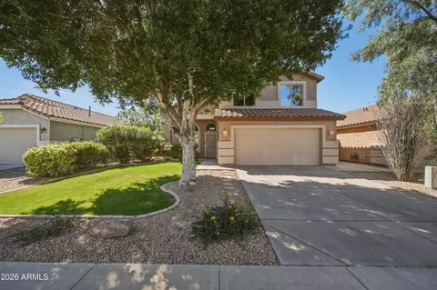 Exterior - 3165 E Desert Ln, Gilbert, AZ 85234 photo 1 of 2