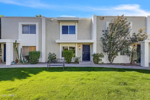 Exterior - 610 E Montebello Ave #41, Phoenix, AZ 85012 photo 2 of 5