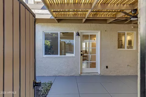 Exterior - 610 E Montebello Ave #41, Phoenix, AZ 85012 photo 4 of 5