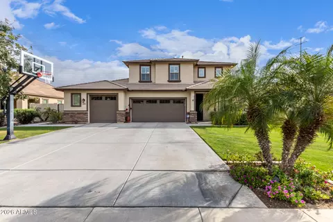 Exterior - 535 E Jordan Dr, Gilbert, AZ 85297 photo 5 of 18