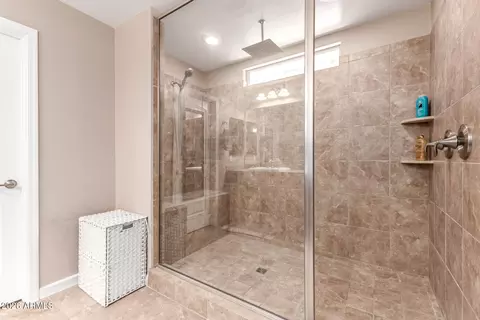 Bath - 535 E Jordan Dr, Gilbert, AZ 85297 photo 2 of 4