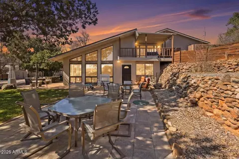 10580 E Swinging Bridge Ln, Cornville, AZ 86325