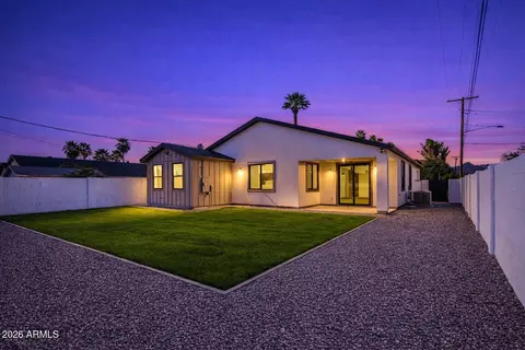 Exterior - 2645 E Fairmount Ave, Phoenix, AZ 85016 photo 12 of 13