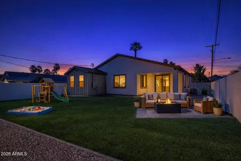 Exterior - 2645 E Fairmount Ave, Phoenix, AZ 85016 photo 13 of 13