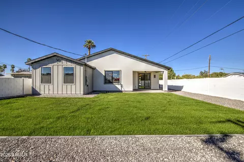 Exterior - 2645 E Fairmount Ave, Phoenix, AZ 85016 photo 9 of 13