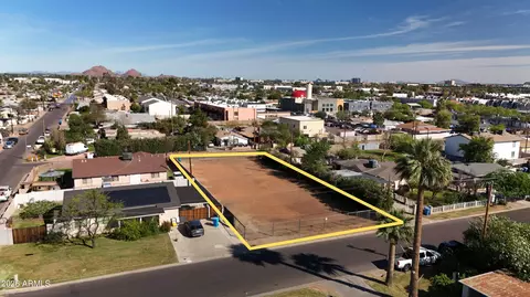 1915 N 31st St #-, Phoenix, AZ 85008