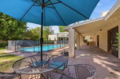 Exterior - 8324 N 8th Ave, Phoenix, AZ 85021 photo 8 of 8