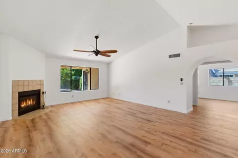 801 E Aire Libre Ave, Phoenix, AZ 85022 photo 13