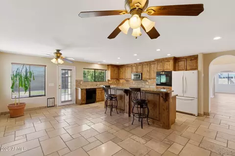 801 E Aire Libre Ave, Phoenix, AZ 85022 photo 22