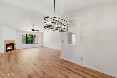 801 E Aire Libre Ave, Phoenix, AZ 85022 photo 8