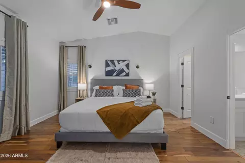 Bedroom - 739 E Belmont Ave, Phoenix, AZ 85020 photo 2 of 5