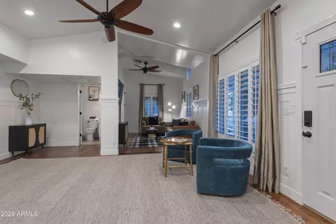 Entry Way - 739 E Belmont Ave, Phoenix, AZ 85020 photo 1 of 2