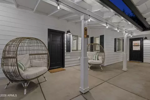 Exterior - 739 E Belmont Ave, Phoenix, AZ 85020 photo 5 of 7