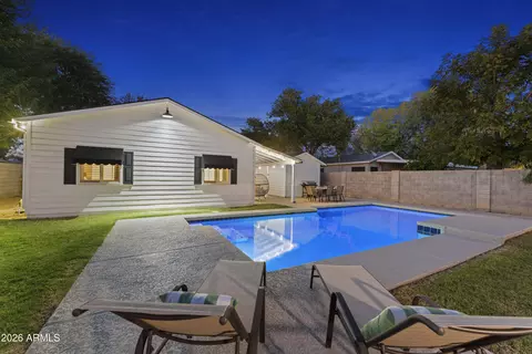 Exterior - 739 E Belmont Ave, Phoenix, AZ 85020 photo 7 of 7
