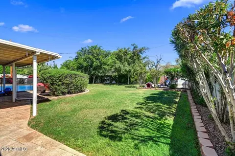 Exterior - 5641 N 8th Dr, Phoenix, AZ 85013 photo 5 of 7