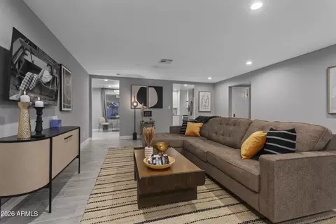 Living - 3122 E Sierra St, Phoenix, AZ 85028 photo 2 of 3