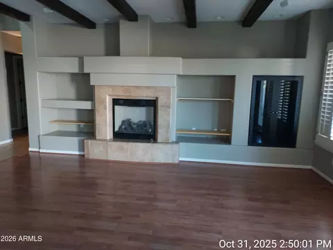 296 E Frances Ln, Gilbert, AZ 85295 photo 4