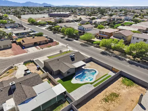 View/Area - 8652 W Heatherbrae Dr, Phoenix, AZ 85037 photo 7 of 8