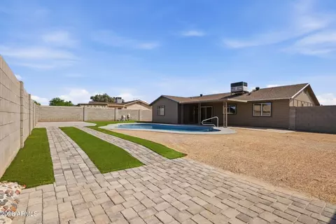Exterior - 8652 W Heatherbrae Dr, Phoenix, AZ 85037 photo 4 of 6
