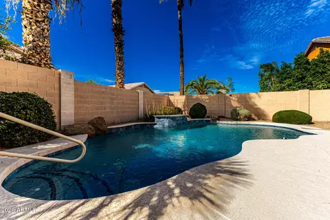 Exterior - 141 W Baylor Ln, Gilbert, AZ 85233 photo 9 of 9
