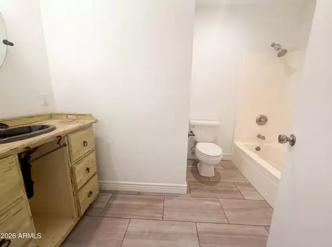Bath - 3450 E Columbine Dr, Phoenix, AZ 85032 photo 2 of 4