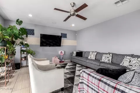 Living - 4154 E Pony Ln, Gilbert, AZ 85295 photo 1 of 2