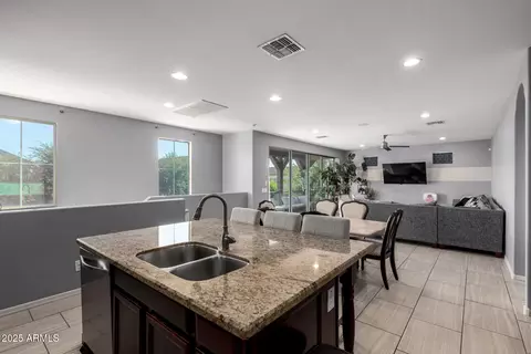 Kitchen - 4154 E Pony Ln, Gilbert, AZ 85295 photo 4 of 4