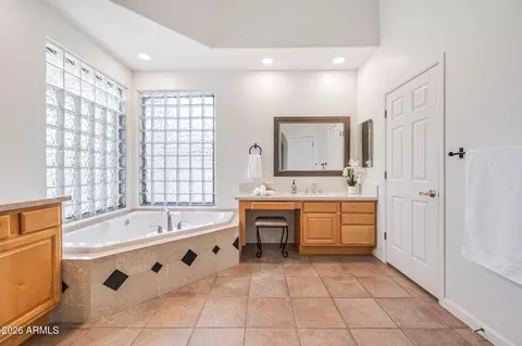 Bath - 2687 E Arrowhead Trl, Gilbert, AZ 85297 photo 1 of 3