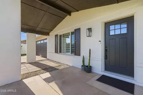 Exterior - 3440 E Cortez St, Phoenix, AZ 85028 photo 8 of 10