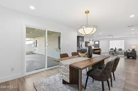 Dining - 3440 E Cortez St, Phoenix, AZ 85028 photo 5 of 5