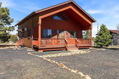 2246 Sitgreaves Dr, Overgaard, AZ 85933