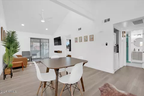 Dining - 413 E Linda Ln #D, Gilbert, AZ 85234 photo 1 of 1