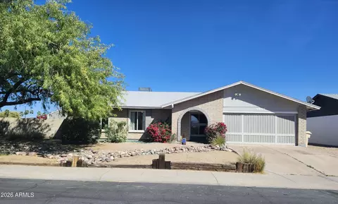 9645 N 63rd Dr, Glendale, AZ 85302