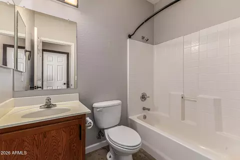 Bath - 3519 E Tonto Dr, Gilbert, AZ 85298 photo 3 of 4