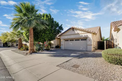 2218 W Magdalena Ln, Phoenix, AZ 85041