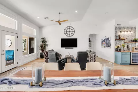 2047 E Victor Rd, Gilbert, AZ 85296 photo 9