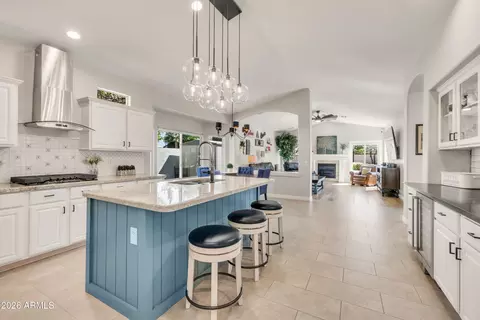 2047 E Victor Rd, Gilbert, AZ 85296 photo 11
