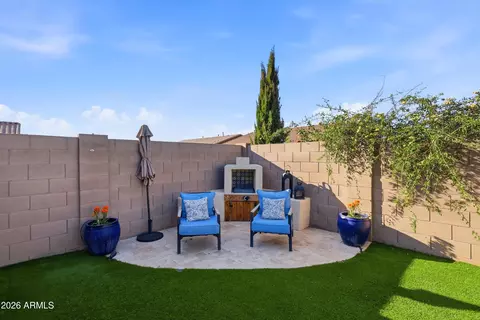 Exterior - 1422 E Milada Dr, Phoenix, AZ 85042 photo 12 of 16
