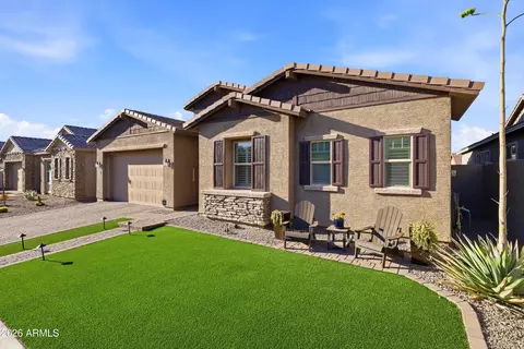 Exterior - 1422 E Milada Dr, Phoenix, AZ 85042 photo 3 of 16