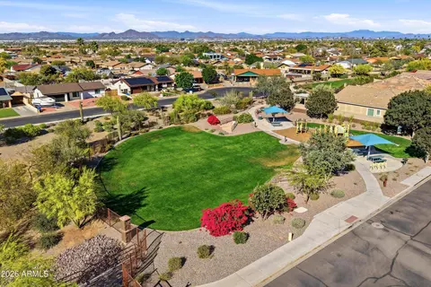 View/Area - 1422 E Milada Dr, Phoenix, AZ 85042 photo 7 of 7