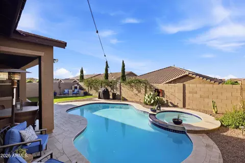 Exterior - 1422 E Milada Dr, Phoenix, AZ 85042 photo 10 of 16