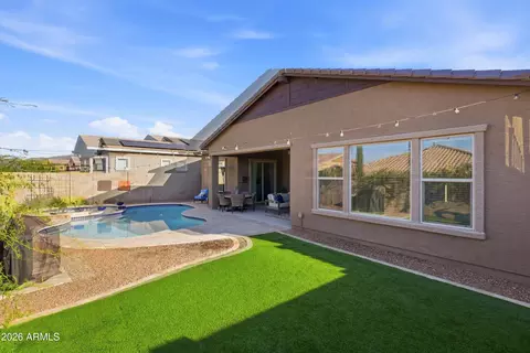 Exterior - 1422 E Milada Dr, Phoenix, AZ 85042 photo 14 of 16
