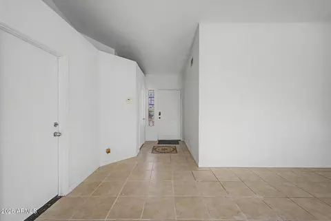 Entry Way - 8111 E Des Moines St E, Mesa, AZ 85207 photo 1 of 1