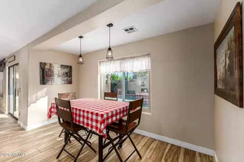 Dining - 4345 E Annette Dr, Phoenix, AZ 85032 photo 1 of 1