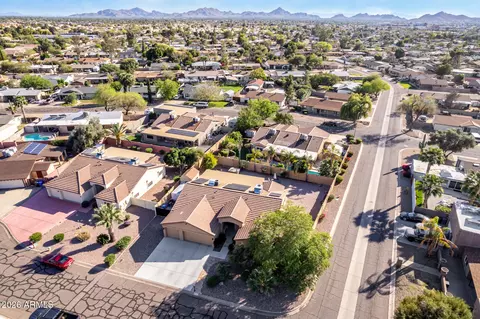 View/Area - 4345 E Annette Dr, Phoenix, AZ 85032 photo 3 of 7