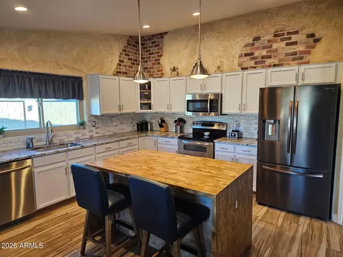 Kitchen - 4345 E Annette Dr, Phoenix, AZ 85032 photo 2 of 2