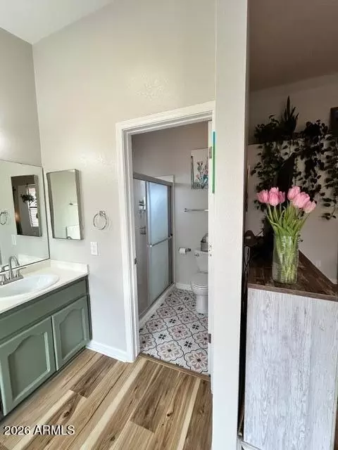 Bath - 3821 E Keeling Rd, Hereford, AZ 85615 photo 1 of 6