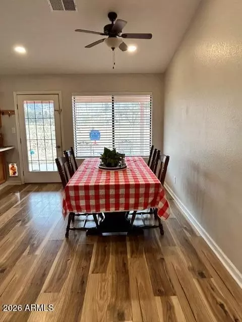 Dining - 3821 E Keeling Rd, Hereford, AZ 85615 photo 1 of 1