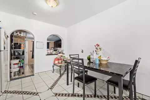 Dining - 2159 E Mckinley St, Phoenix, AZ 85006 photo 1 of 1